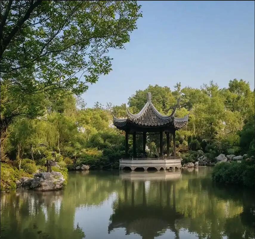 长沙雨花余地健康有限公司