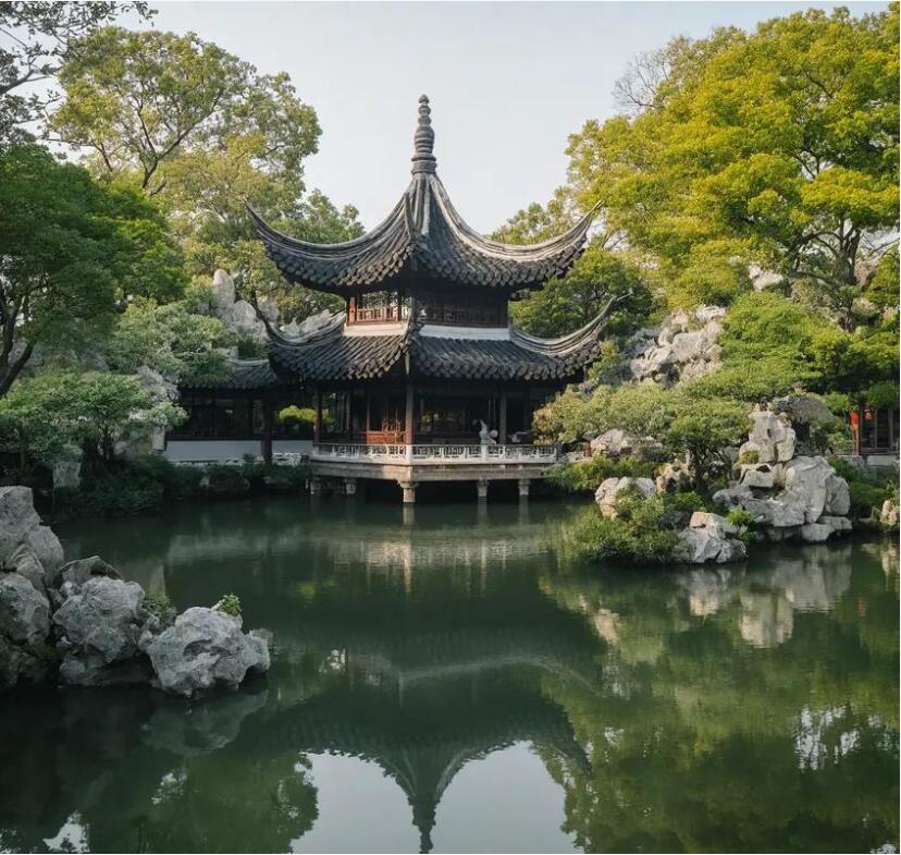 长沙雨花余地健康有限公司